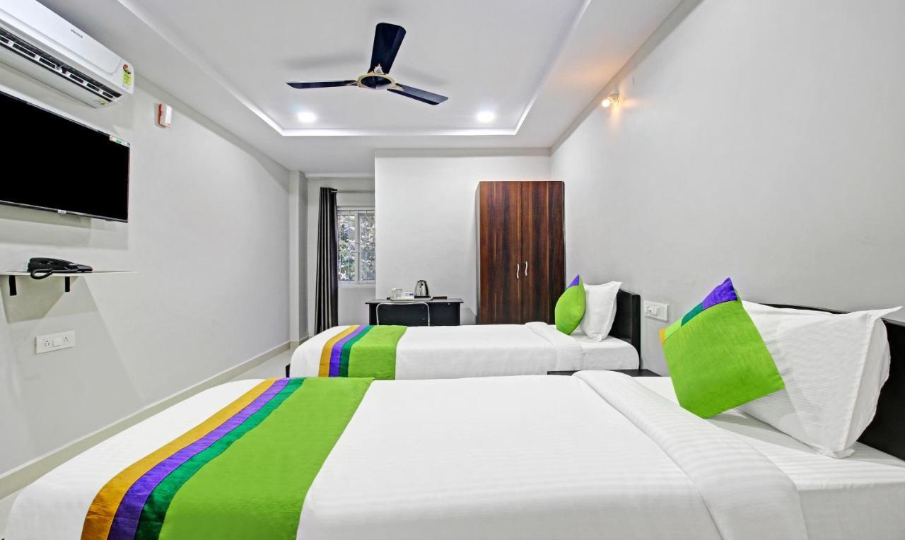 Itsy Hotels Sunrise Grand, Hitech City Гайдарабад Екстер'єр фото