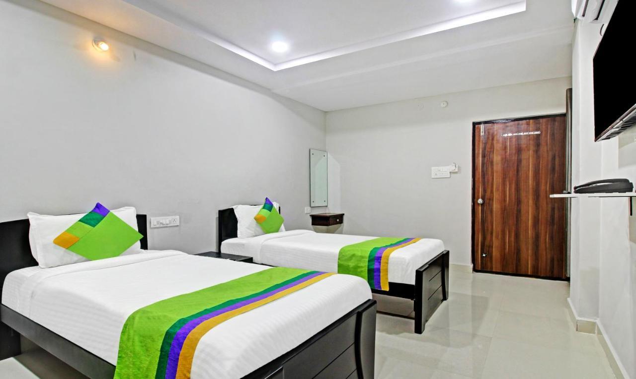 Itsy Hotels Sunrise Grand, Hitech City Гайдарабад Екстер'єр фото