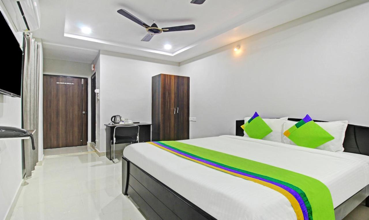 Itsy Hotels Sunrise Grand, Hitech City Гайдарабад Екстер'єр фото