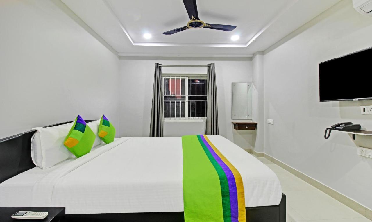 Itsy Hotels Sunrise Grand, Hitech City Гайдарабад Екстер'єр фото