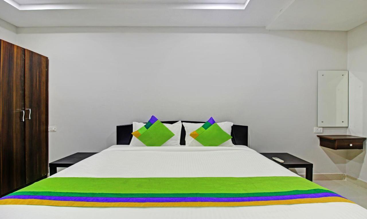 Itsy Hotels Sunrise Grand, Hitech City Гайдарабад Екстер'єр фото